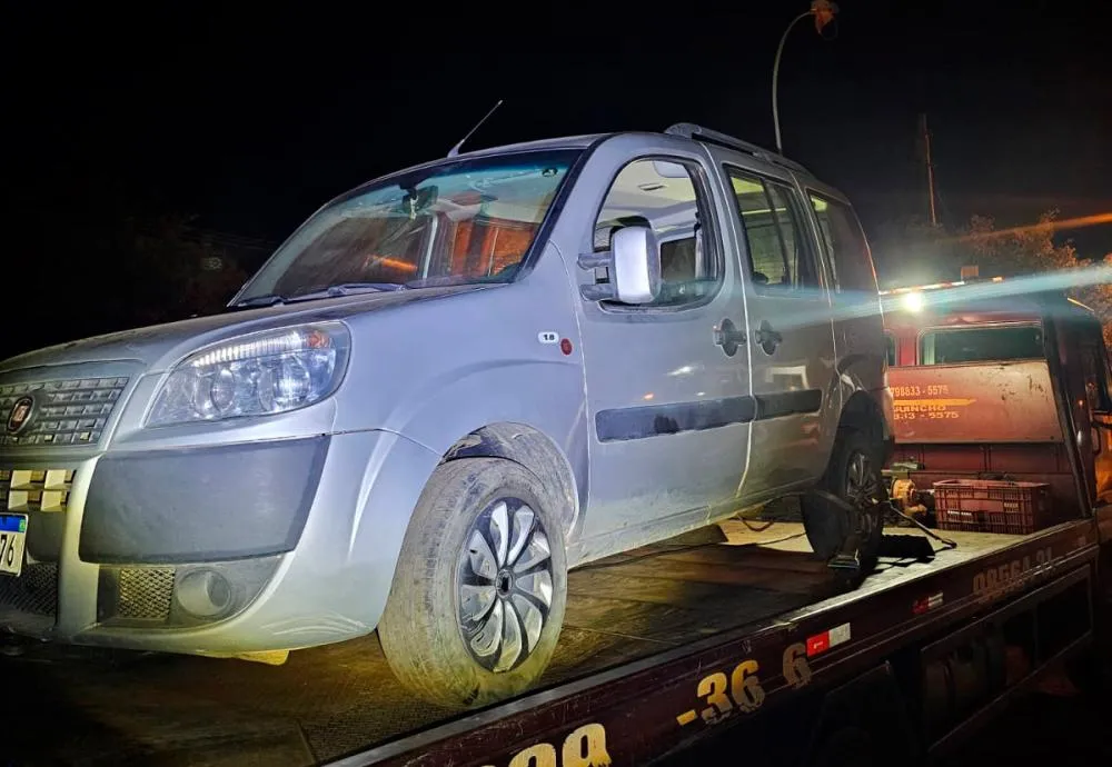 CIPRv/Brumado apreende veículo com restrição judicial em Vitória da Conquista